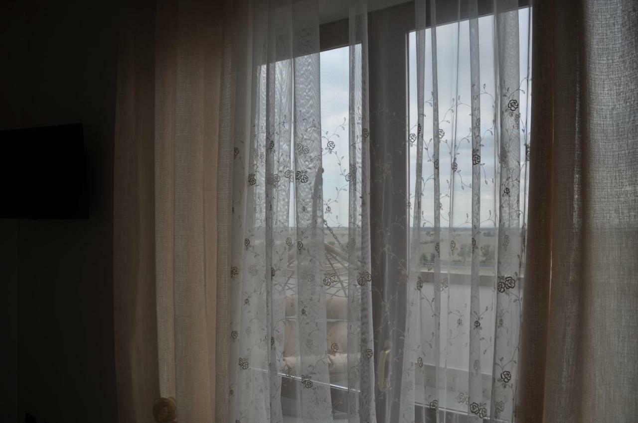 Giramondo Gold Airport Apartment